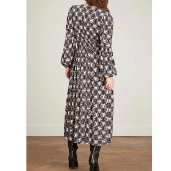 NEW Xirena Anabella black white mosaic print smocked waist dress in Octave Night - Picture 3 of 15